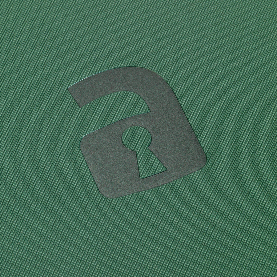 9-Pocket Exo-Tec® Zip Binder Metallic Green